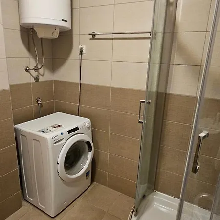 Cara Lazara Нови-Сад