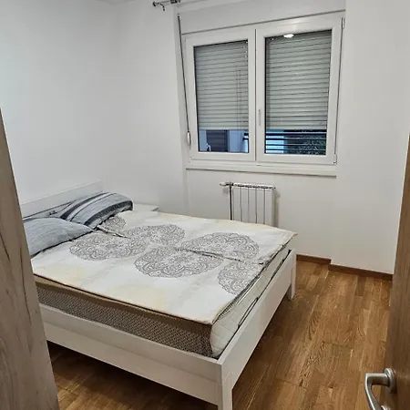 Cara Lazara Апартаменты